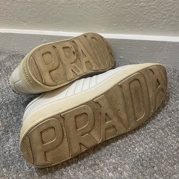 Pre-Loved Authentic PRADA sneakers - Picture 3 of 4
